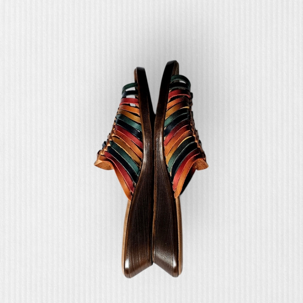 Comfortiva Felida Leather Sandals 9W Multicolor Pillowtop Foam Comfort Shoes - Picture 5 of 7